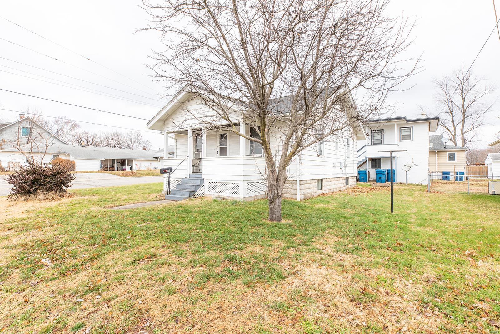 709 Milton Road Alton, IL 62002 - Photo 25 of 26 Gallery Image 25