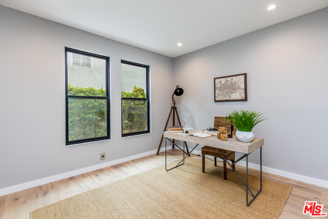 7506 West 83rd Street Playa del Rey, CA 90293 - Photo 12 of 21