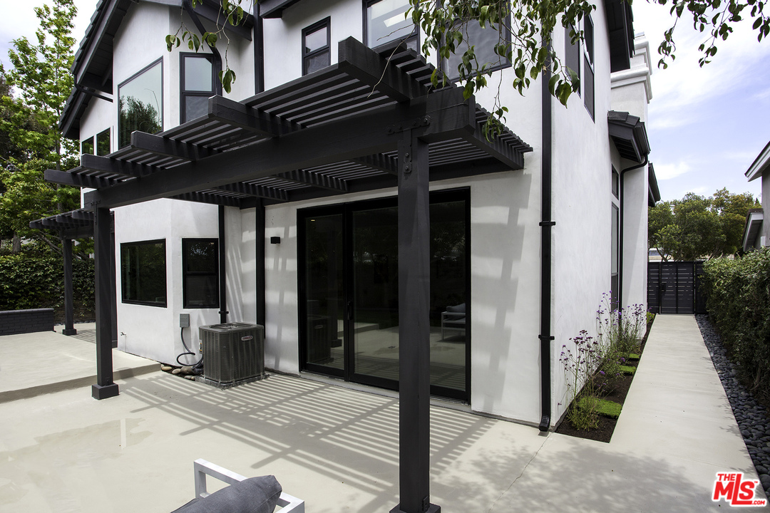 7506 West 83rd Street Playa del Rey, CA 90293 - Photo 20 of 21