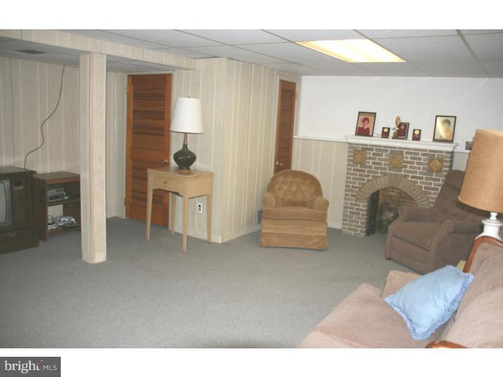346 Wyndmoor Road Springfield, PA 19064 - Photo 16 of 25 Basement - Finished
