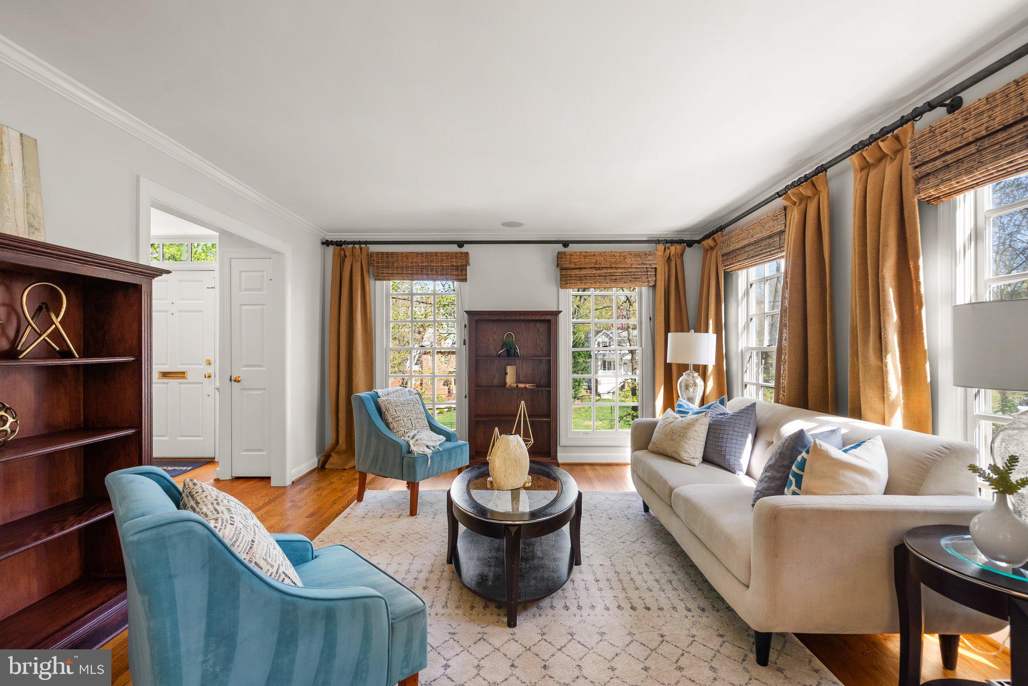 3106 Russell Road Alexandria, VA 22305 - Photo 7 of 62 a living room with furniture and a large window