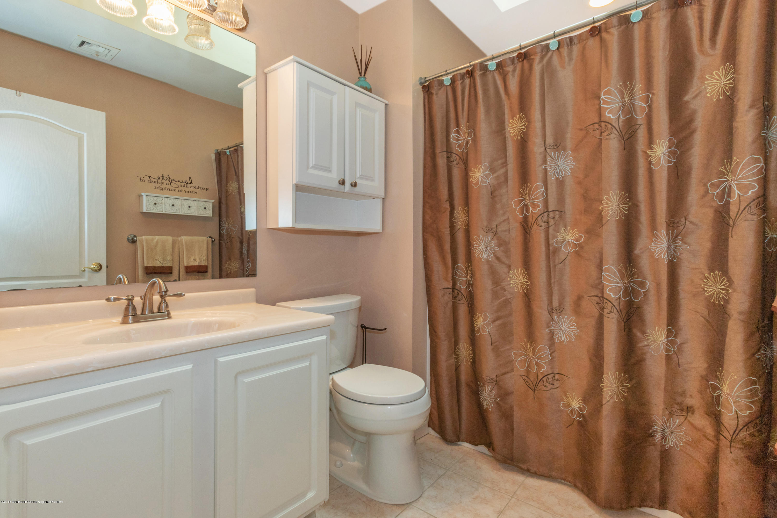 18 Amanda Lane Howell, NJ 07731 - Photo 22 of 33 21