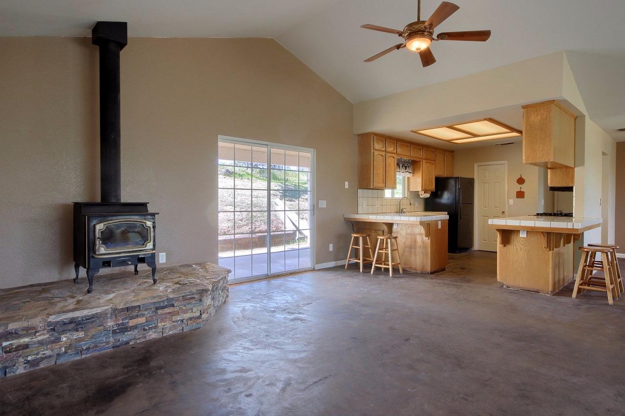 1107 Ben Hur Road Raymond, CA 93653 - Photo 10 of 33 Gallery Image 10