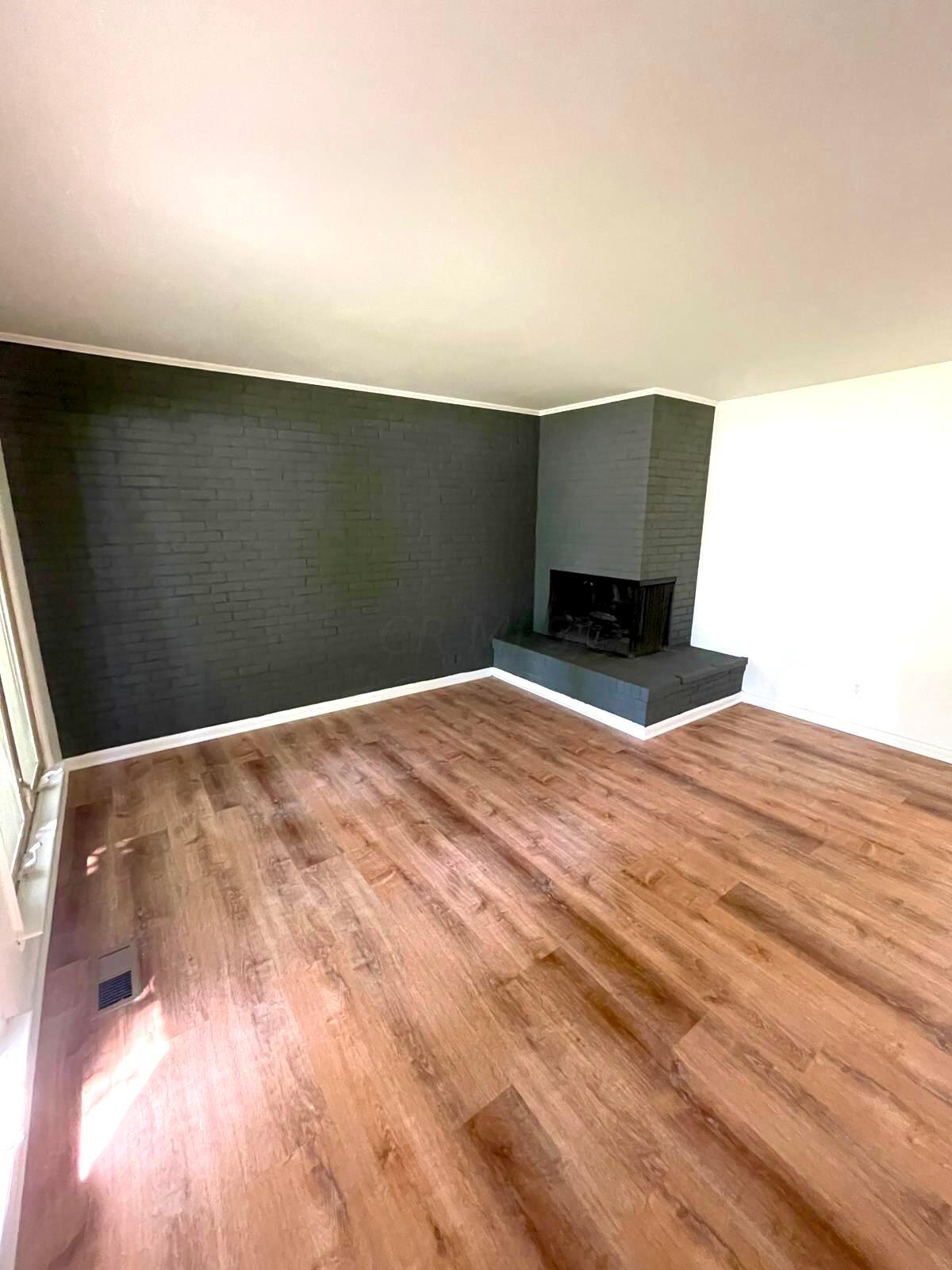 3600 Reed Road, Unit 6 Columbus, OH 43220 - Photo 3 of 29 E2BEBB45-A651-43EB-BFB6-BF3F38587CE1