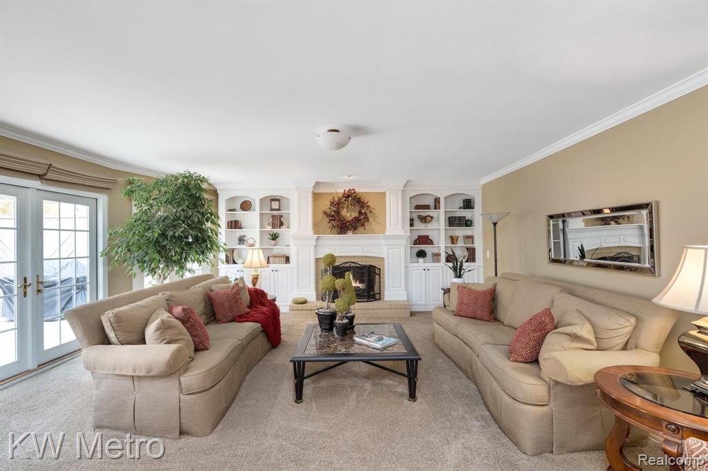 323 Shellbourne Drive Rochester, MI 48309 - Photo 20 of 62