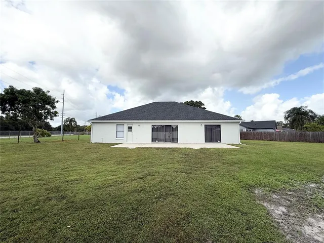 $2,675 | 2401 Rolling Broak Drive, Orlando, FL 32837