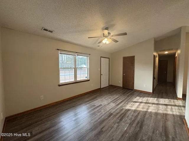 $1,550 | 101 May Court, Jacksonville, NC 28540