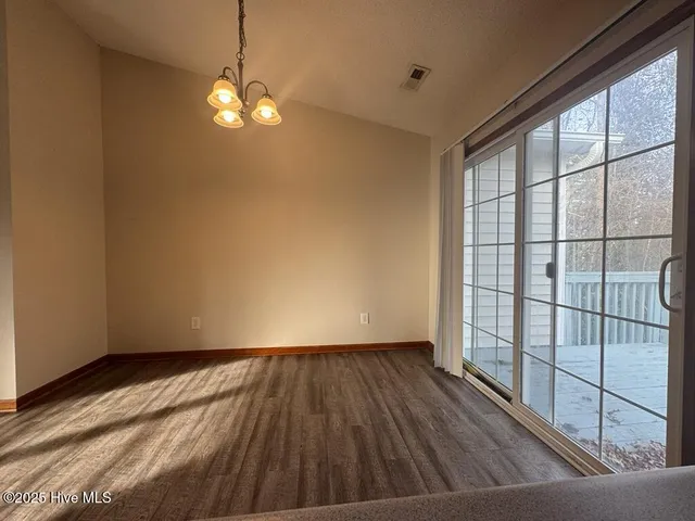 $1,550 | 101 May Court, Jacksonville, NC 28540