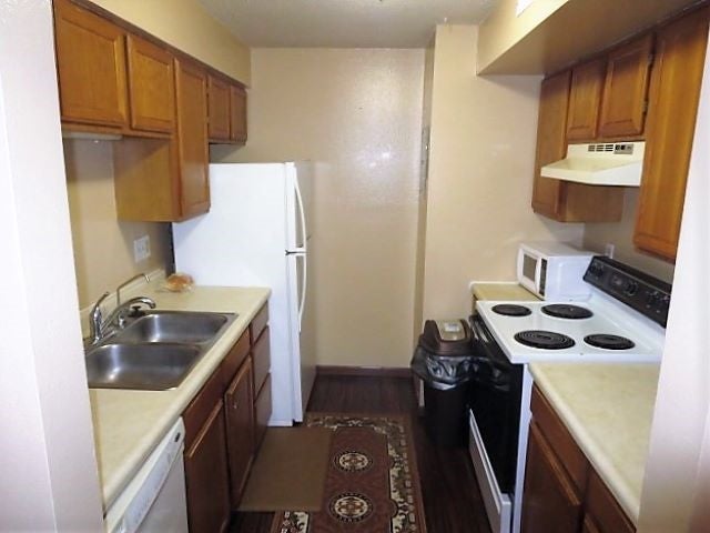2040 Holiday Road, Unit A3 Coralville, IA 52241 - Photo 11 of 32 Gallery Image 11