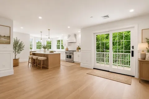$1,879,000 | 66 Pleasant Street, Unit 2, Marblehead, MA 01945