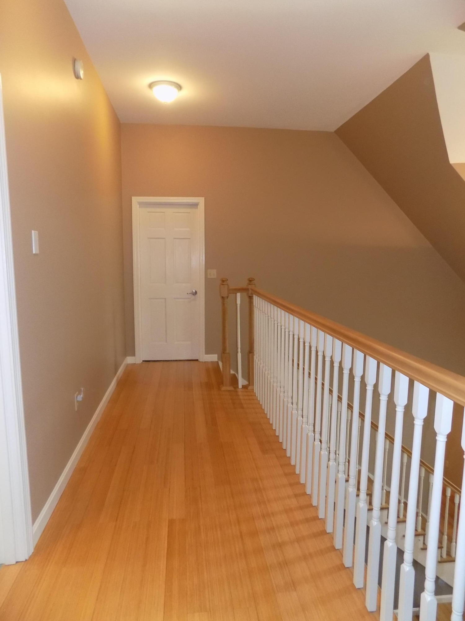 820 Church Hill Road Augusta, ME 04330 - Photo 59 of 79 62 Upper hallway