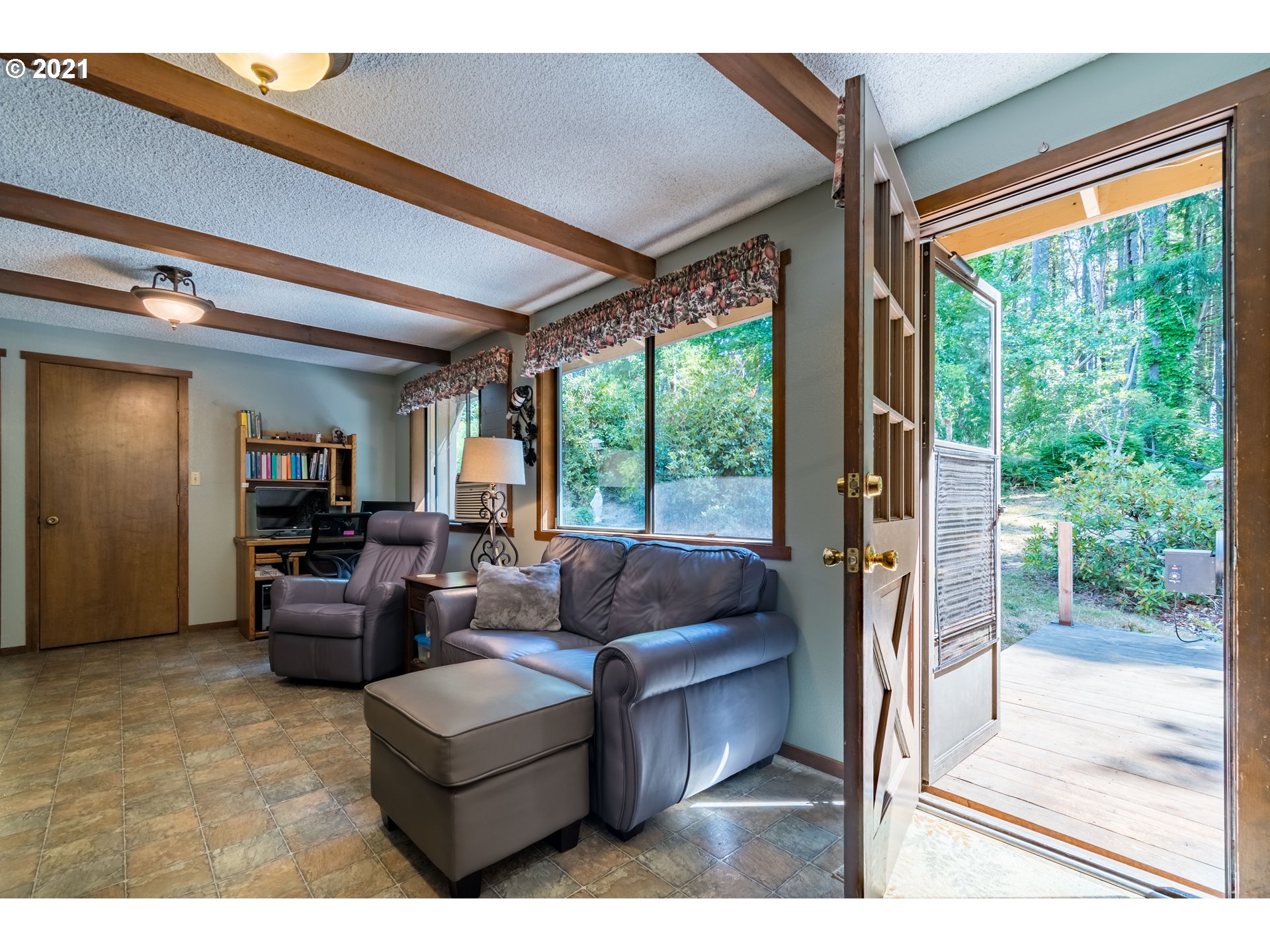 24709 Demming Ridge Road Elmira, OR 97437 - Photo 24 of 32 Gallery Image 24