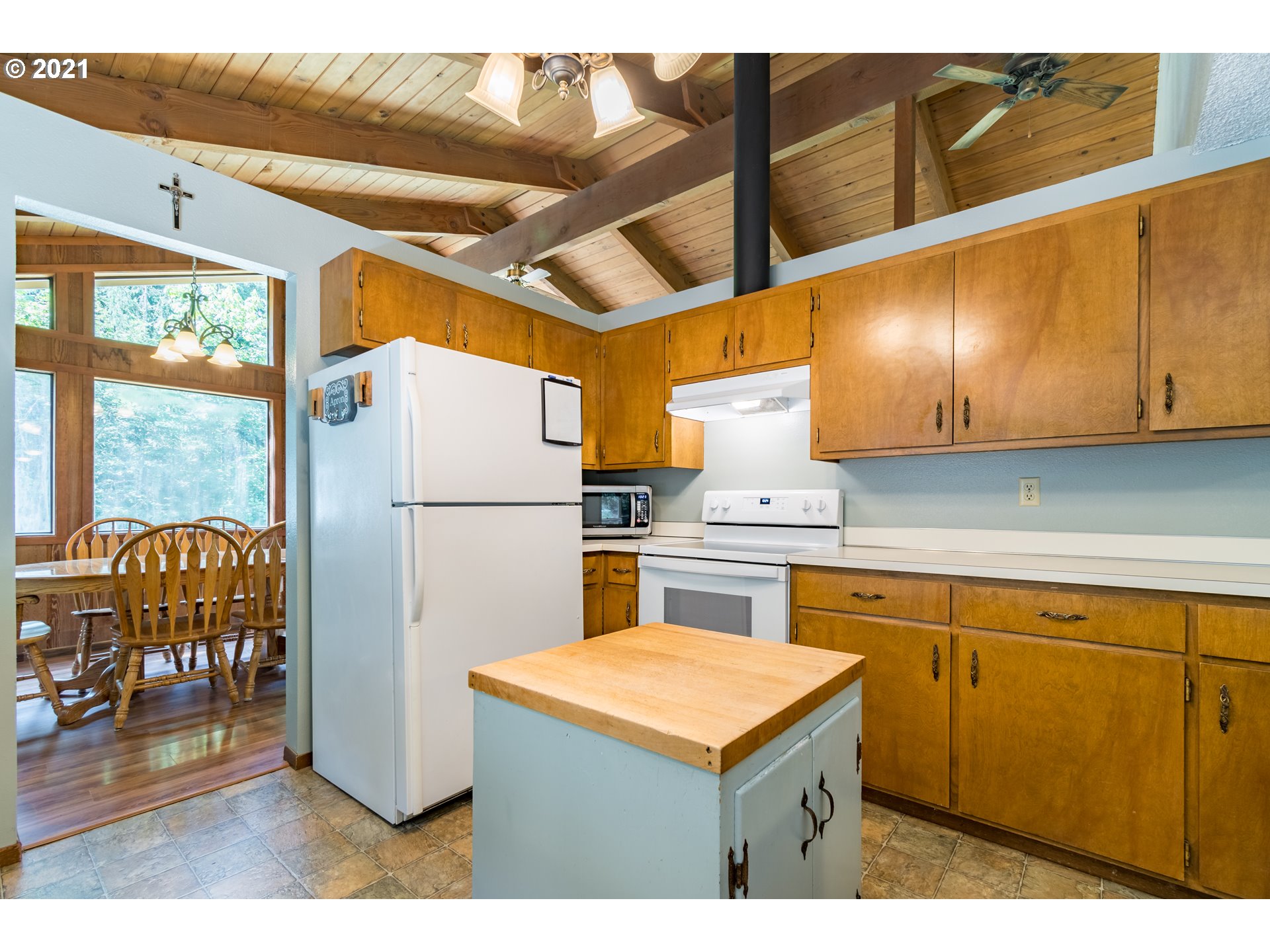 24709 Demming Ridge Road Elmira, OR 97437 - Photo 10 of 32 Gallery Image 10