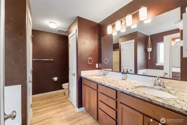 $624,950 | 29904 12th Ave Court East, Roy, WA 98580