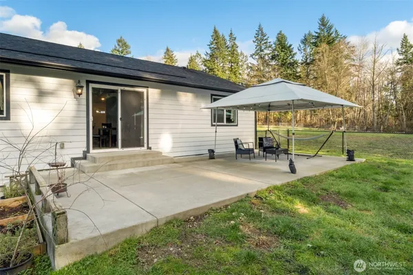 $624,950 | 29904 12th Ave Court East, Roy, WA 98580