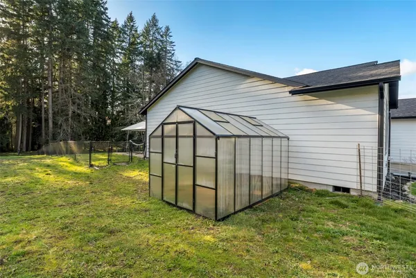 $624,950 | 29904 12th Ave Court East, Roy, WA 98580