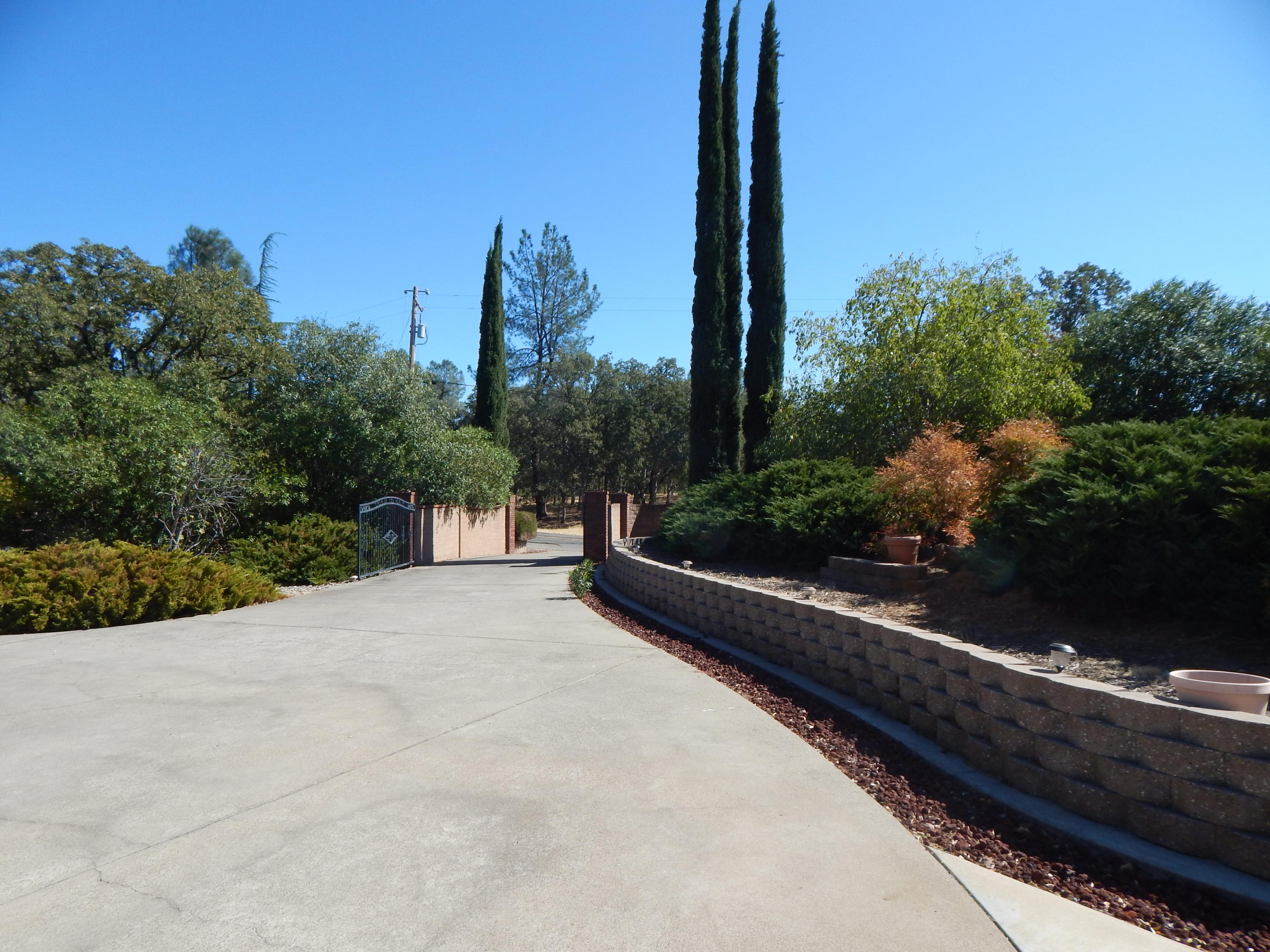 15950 Montgomery Ranch Road Redding, CA 96001 - Photo 8 of 77 DSCN7106