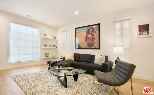 $2,250,000 | 337 North Spaulding Avenue, Los Angeles, CA 90036