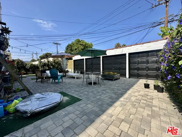 $2,250,000 | 337 North Spaulding Avenue, Los Angeles, CA 90036