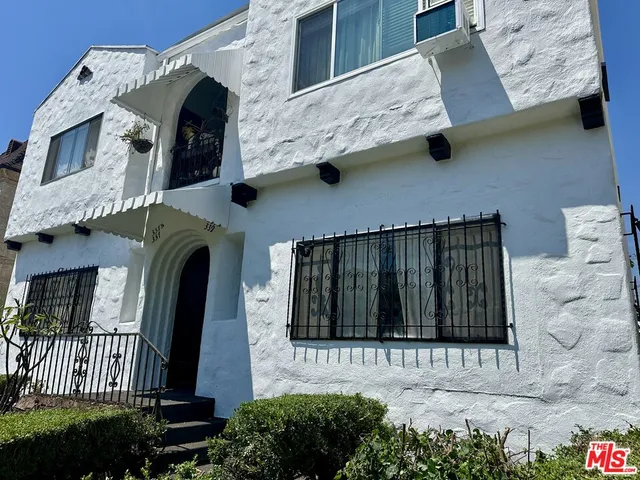 $2,250,000 | 337 North Spaulding Avenue, Los Angeles, CA 90036