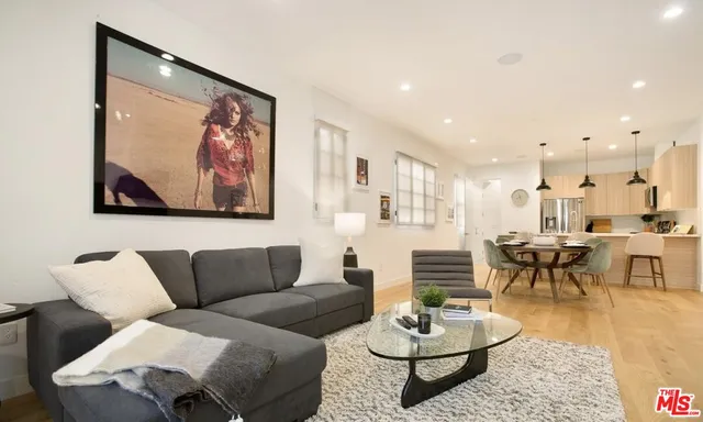 $2,250,000 | 337 North Spaulding Avenue, Los Angeles, CA 90036