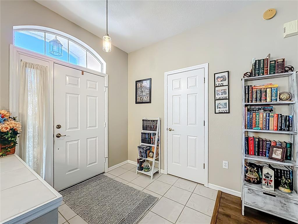 9027 Southwest 196th Court Dunnellon, FL 34432 - Photo 8 of 50 a view of an entryway with workspace