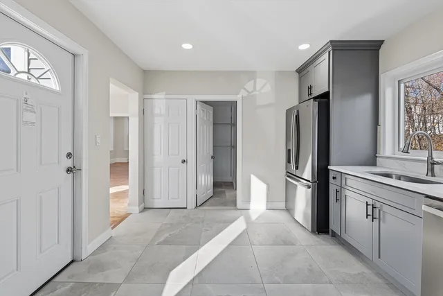 $875,000 | 1297 Pleasant Street, Weymouth, MA 02189