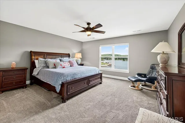 $889,900 | 6020 North Lakeshore Drive, Hillsboro, MO 63050