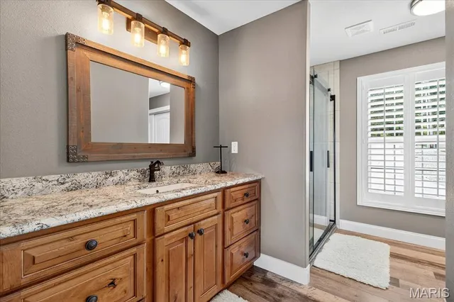 $889,900 | 6020 North Lakeshore Drive, Hillsboro, MO 63050