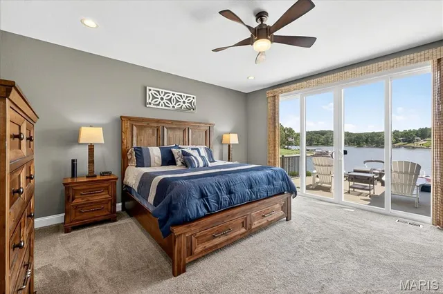 $889,900 | 6020 North Lakeshore Drive, Hillsboro, MO 63050