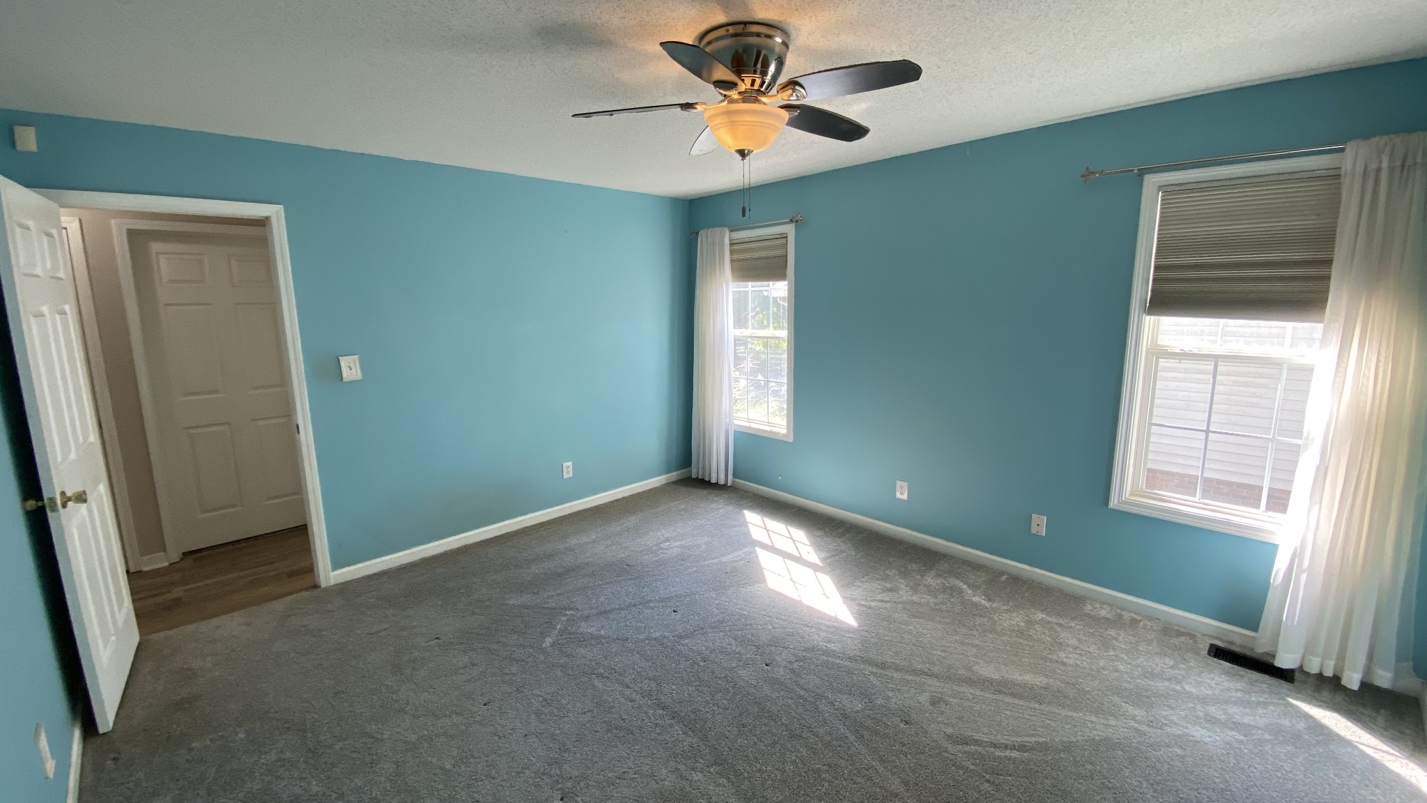 3475 Eastridge Road Woodlawn, TN 37191 - Photo 16 of 20 a view of an empty room with a window