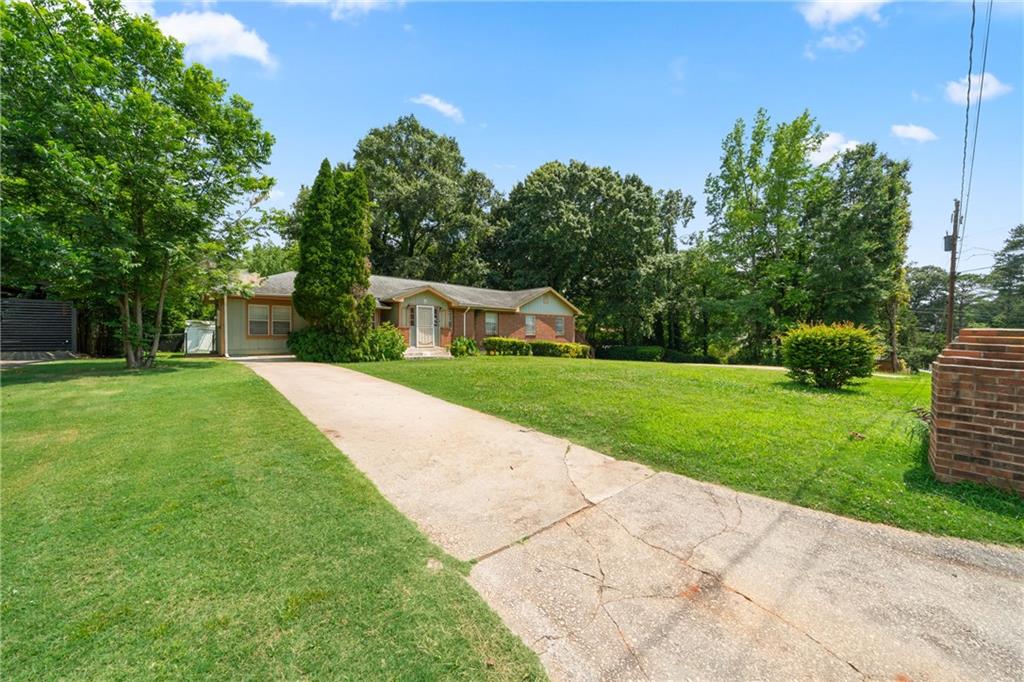 2205 Loring Court Decatur, GA 30032 - Photo 4 of 7