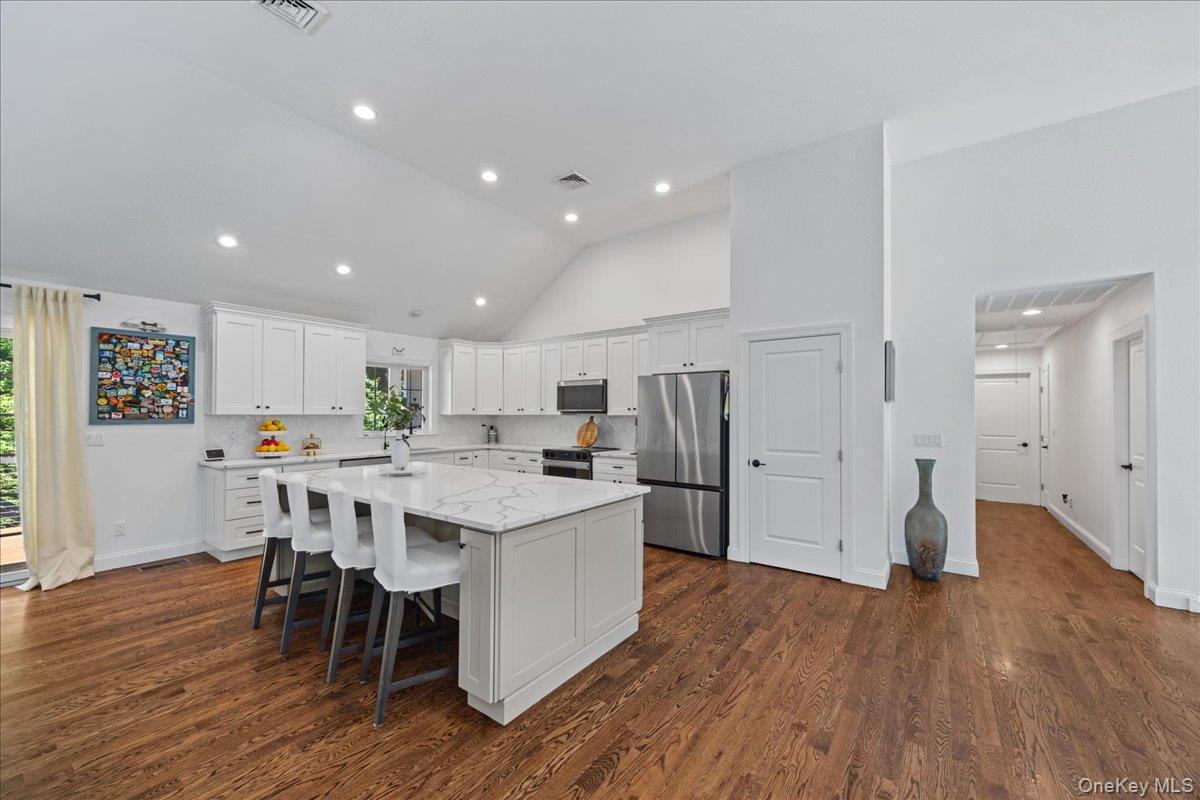 103 Teakettle Spout Road Mahopac, NY 10541 - Photo 7 of 50