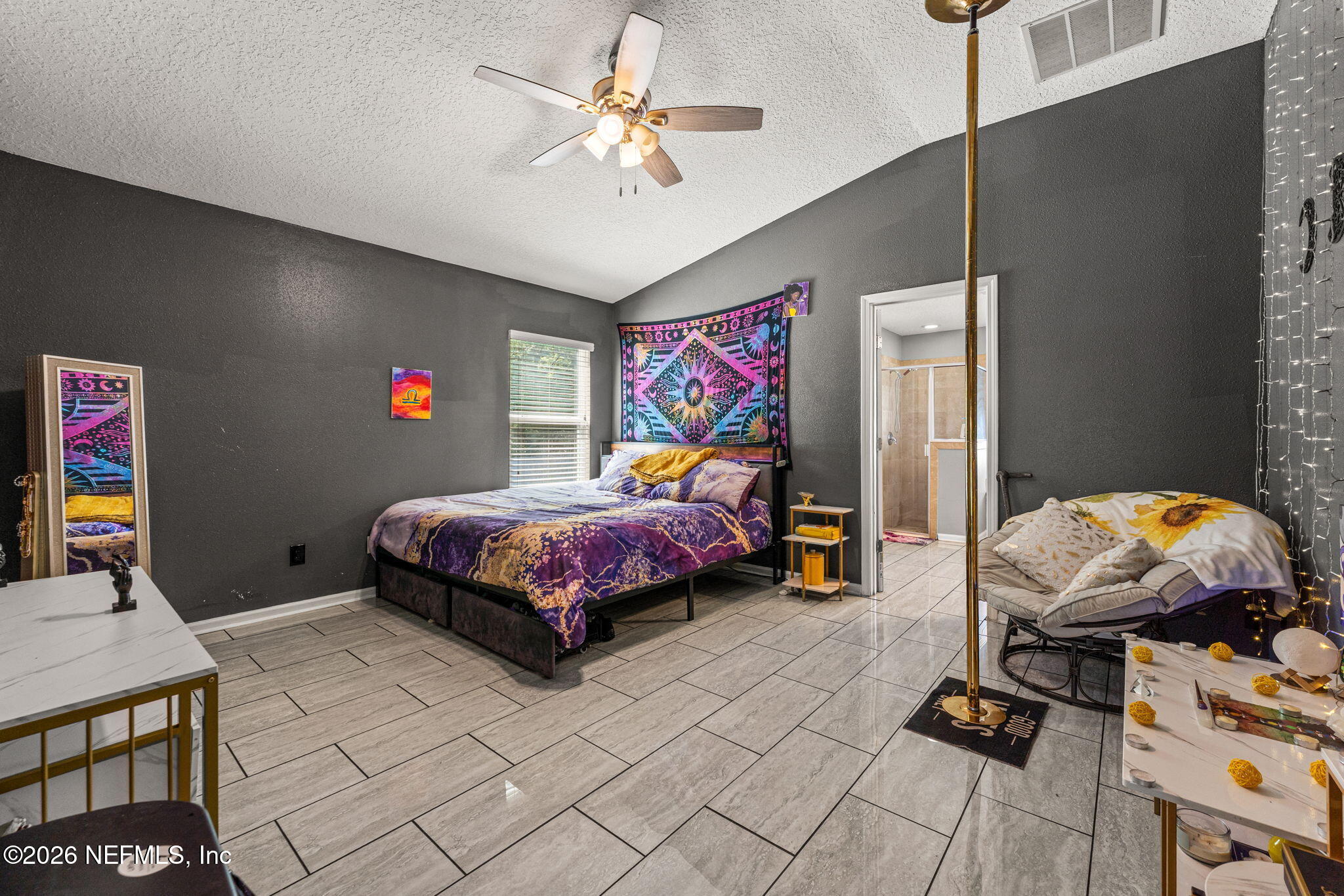 5754 Royalty Road Jacksonville, FL 32254 - Photo 17 of 25 17-web-or-mls-DSC07410