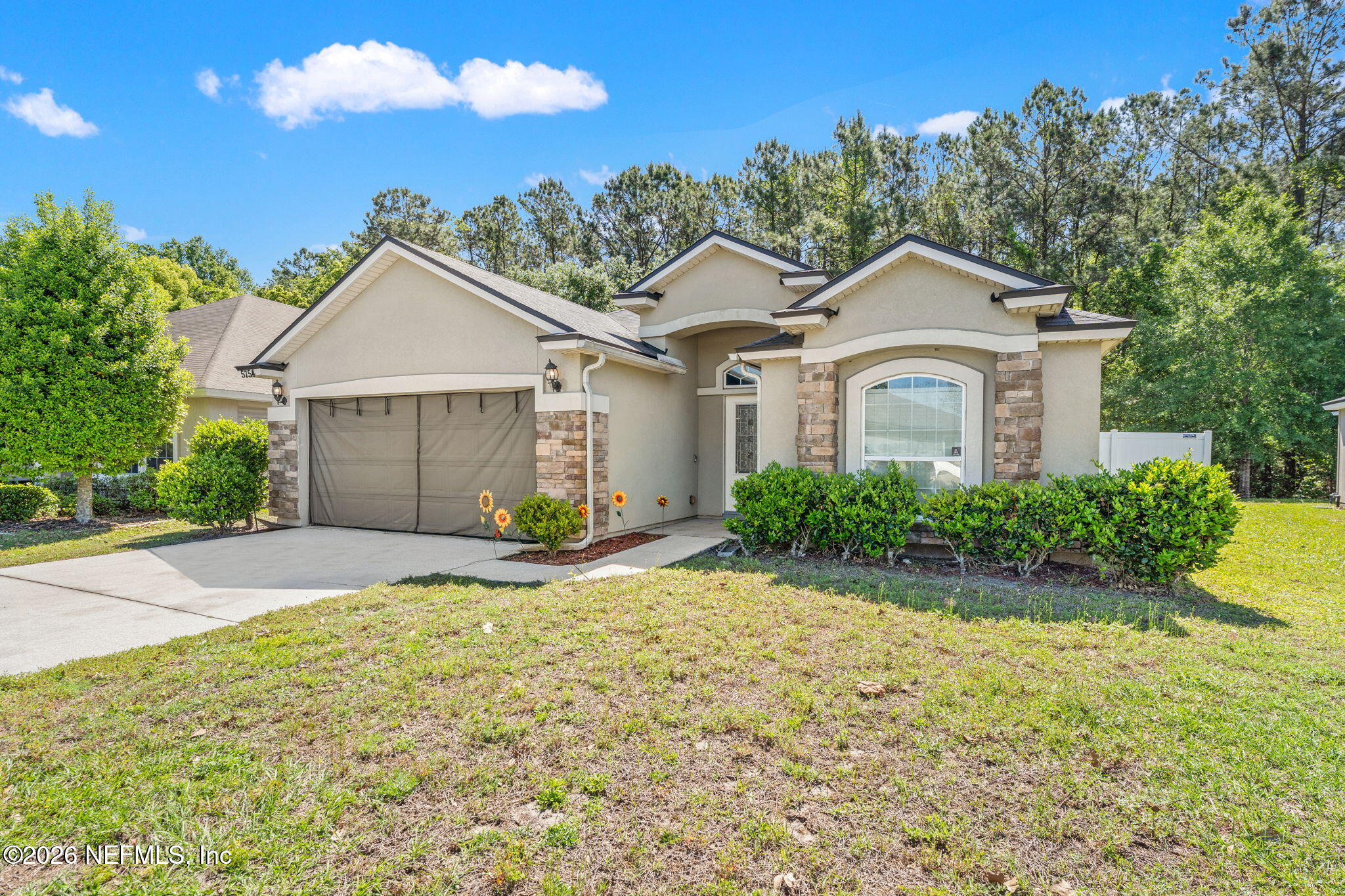 5754 Royalty Road Jacksonville, FL 32254 - Photo 3 of 25 3-web-or-mls-DSC07342