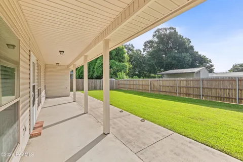 $230,000 | 202 Fieldview Drive, Carencro, LA 70520