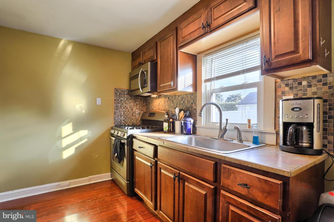 363 North Broad Street Lititz, PA 17543 - Photo 8 of 19