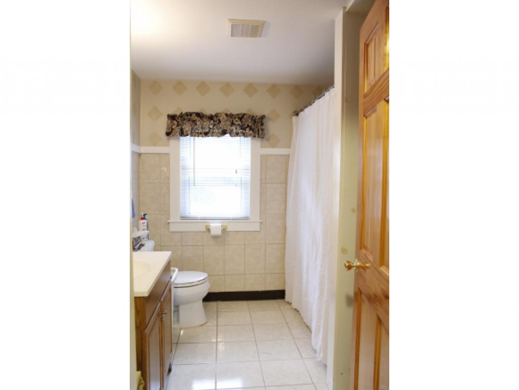 31 Morrill Road Hooksett, NH 03106 - Photo 14 of 35