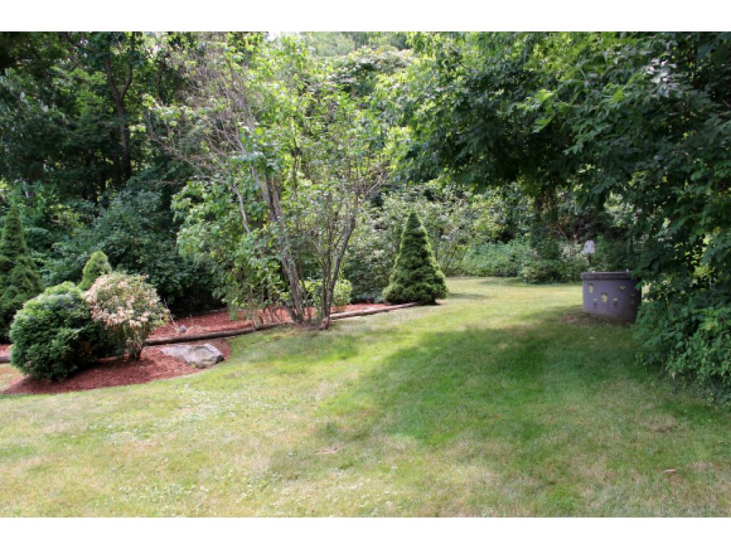 31 Morrill Road Hooksett, NH 03106 - Photo 28 of 35