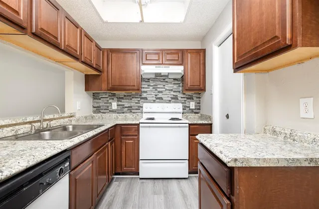 $124,000 | 3607 West Northgate Drive, Unit 113, Irving, TX 75062