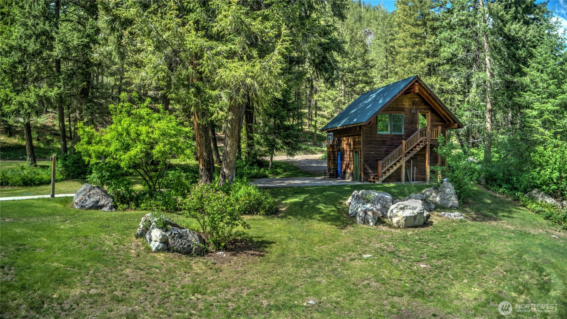 19 A And B Two Rivers Road Mazama, WA 98833 - Photo 31 of 40