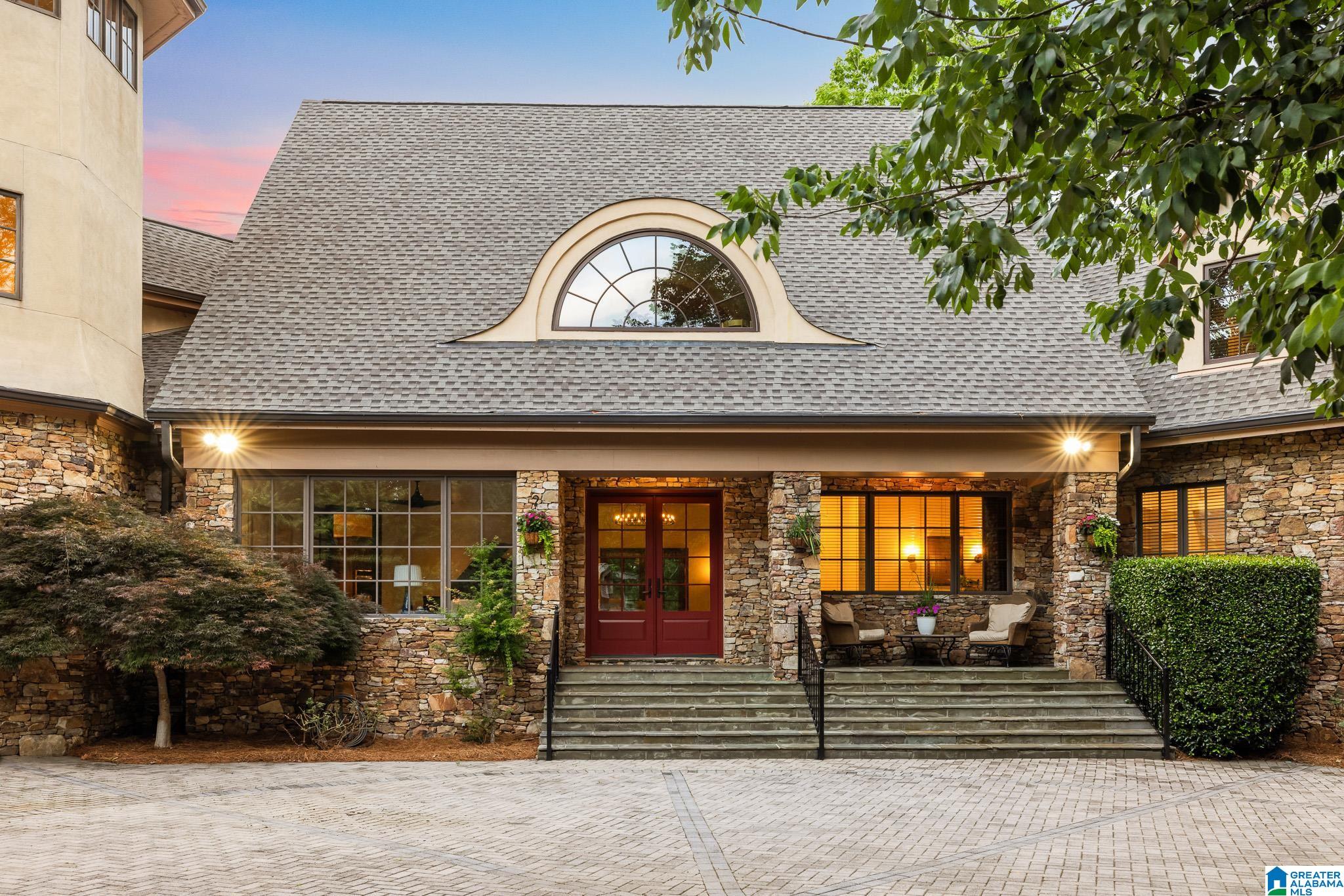 2055 Ridge Lake Drive Birmingham, AL 35244 - Photo 5 of 99