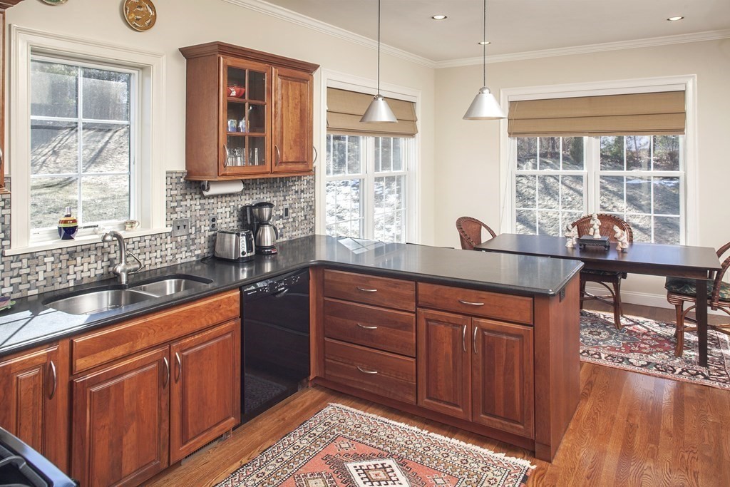 3 Ridgewood Crossing, Unit 3 Hingham, MA 02043 - Photo 8 of 18 Gallery Image 8