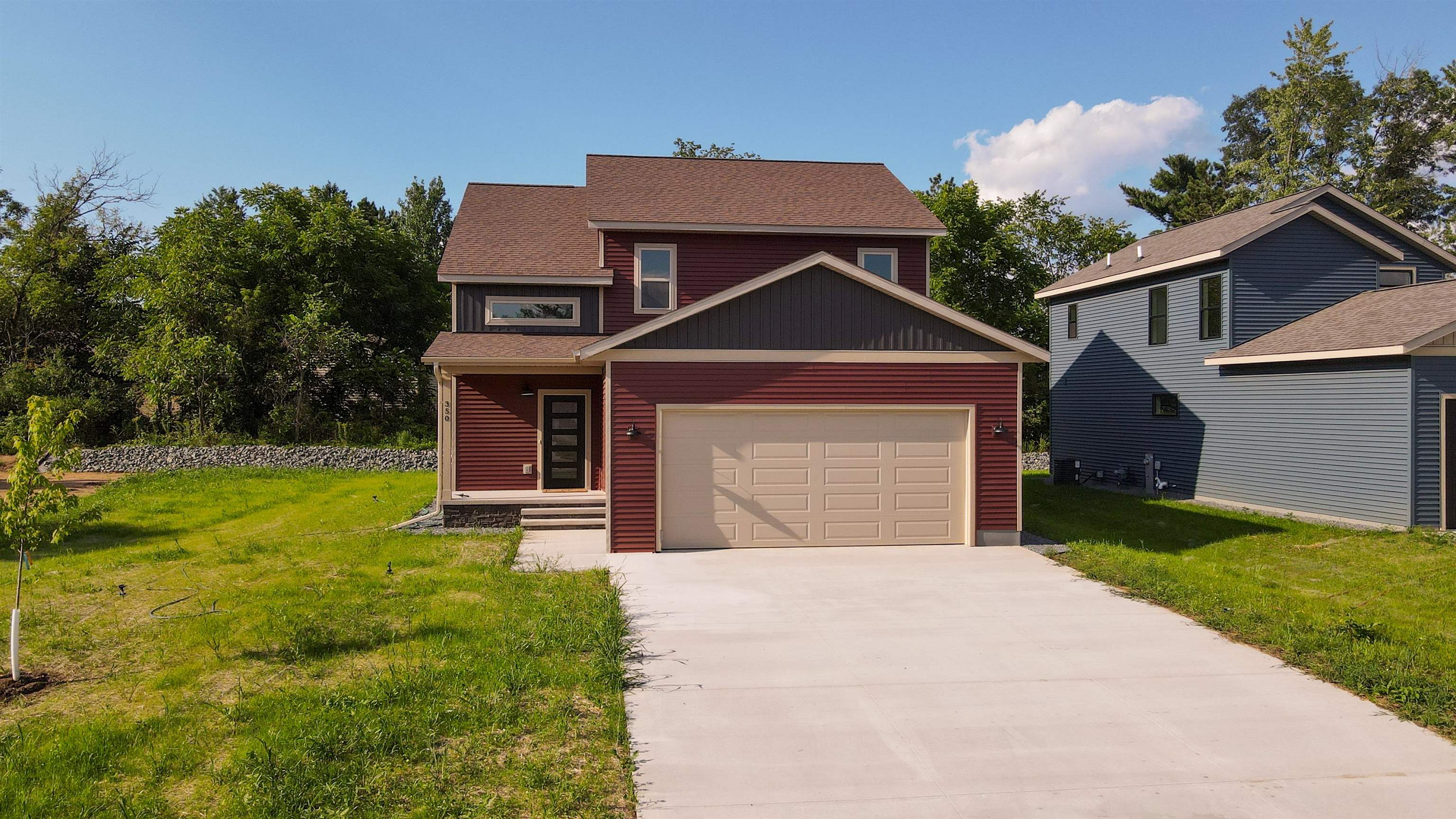 350 Roark Way Amherst, WI 54406 - Photo 1 of 41