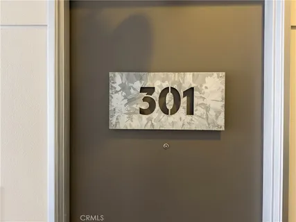 $1,089,000 | 13320 Beach Avenue, Unit 301, Marina del Rey, CA 90292
