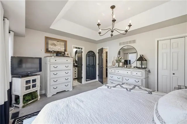 $390,000 | 2805 Quail Drive, St. Joseph, MO 64506