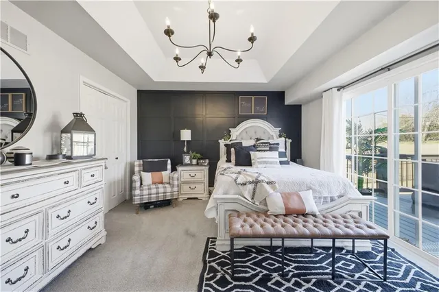 $390,000 | 2805 Quail Drive, St. Joseph, MO 64506