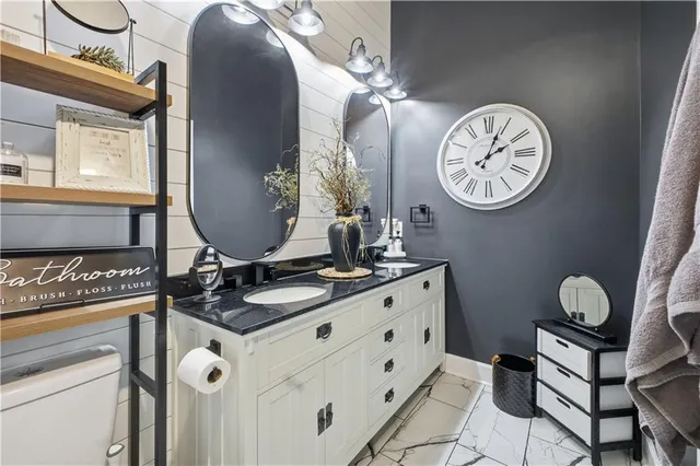 $390,000 | 2805 Quail Drive, St. Joseph, MO 64506