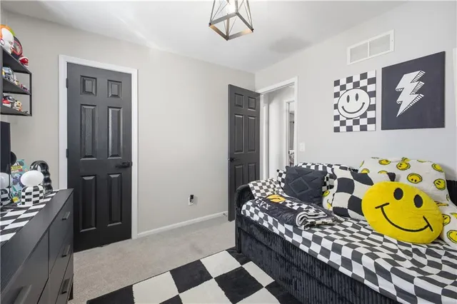 $390,000 | 2805 Quail Drive, St. Joseph, MO 64506