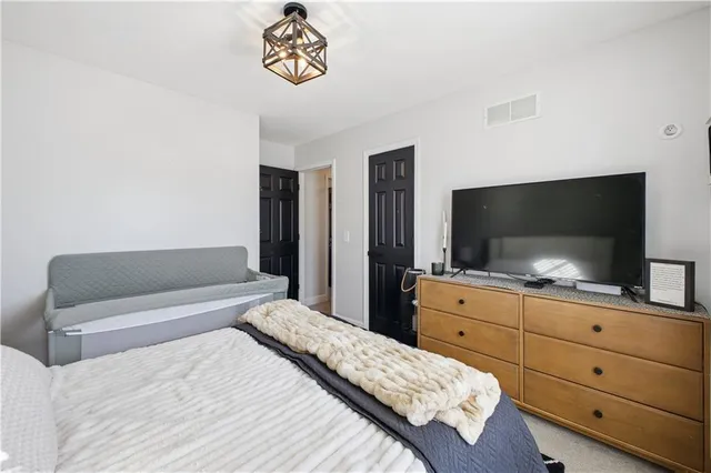 $390,000 | 2805 Quail Drive, St. Joseph, MO 64506